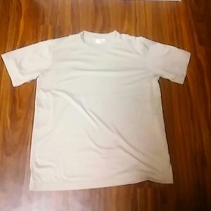 Columbia Dress T-Shirt size Large
